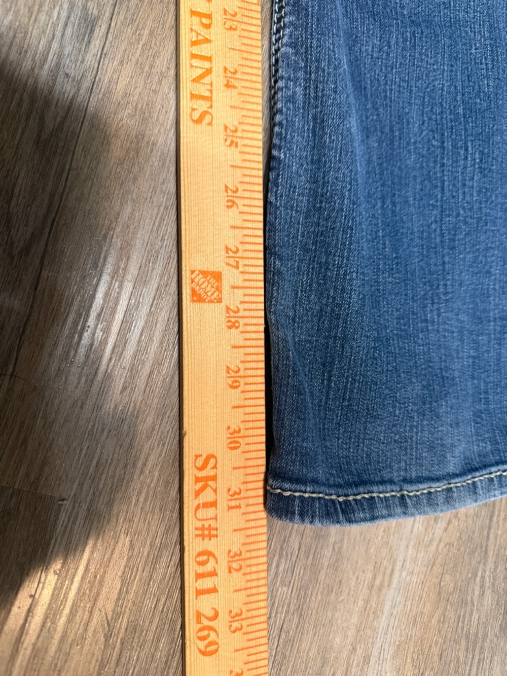 Women’s Ariat Mid-Rise Bootcut Jeans 27R - Picture 3 of 7